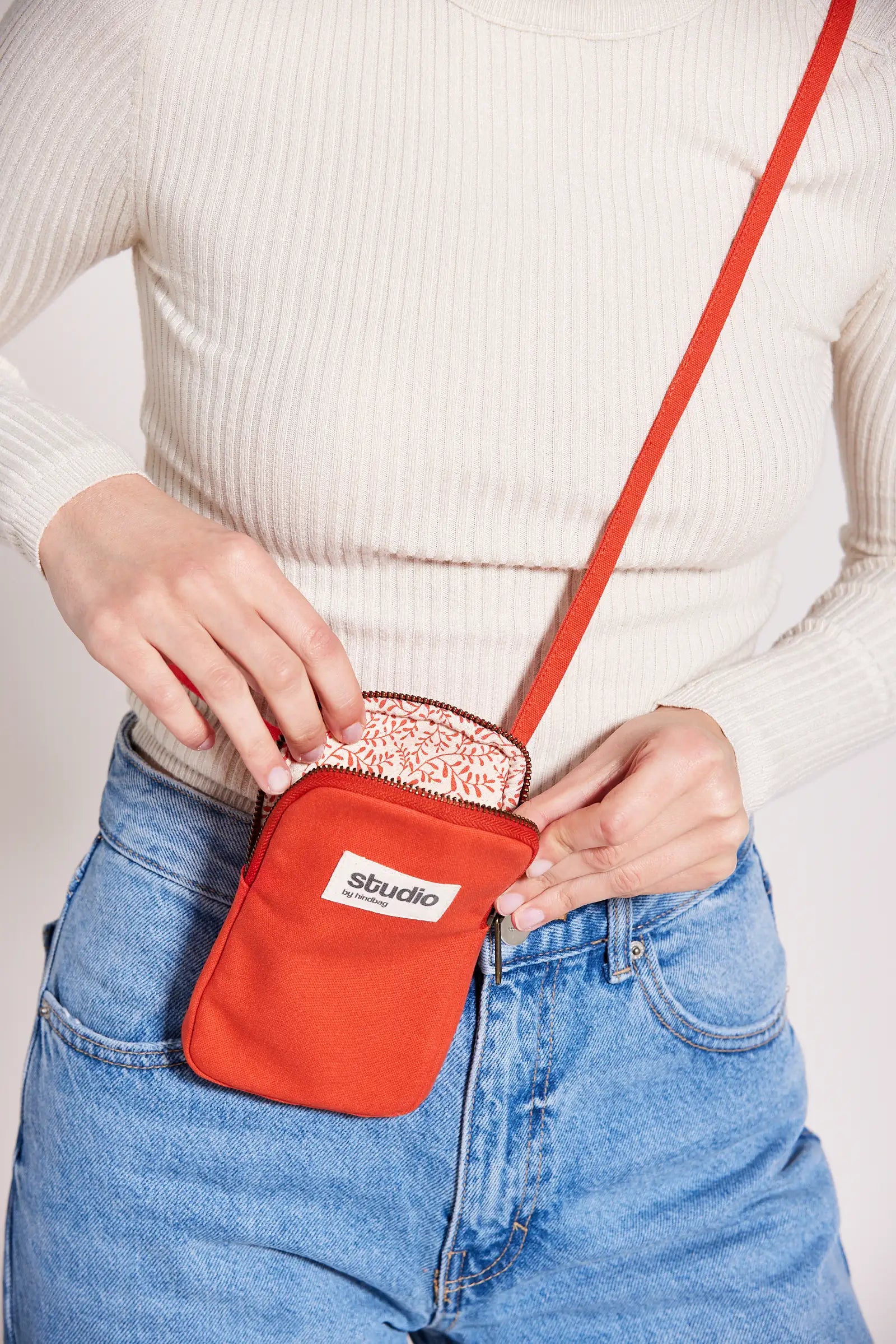 Housse Téléphone Théo Rouge