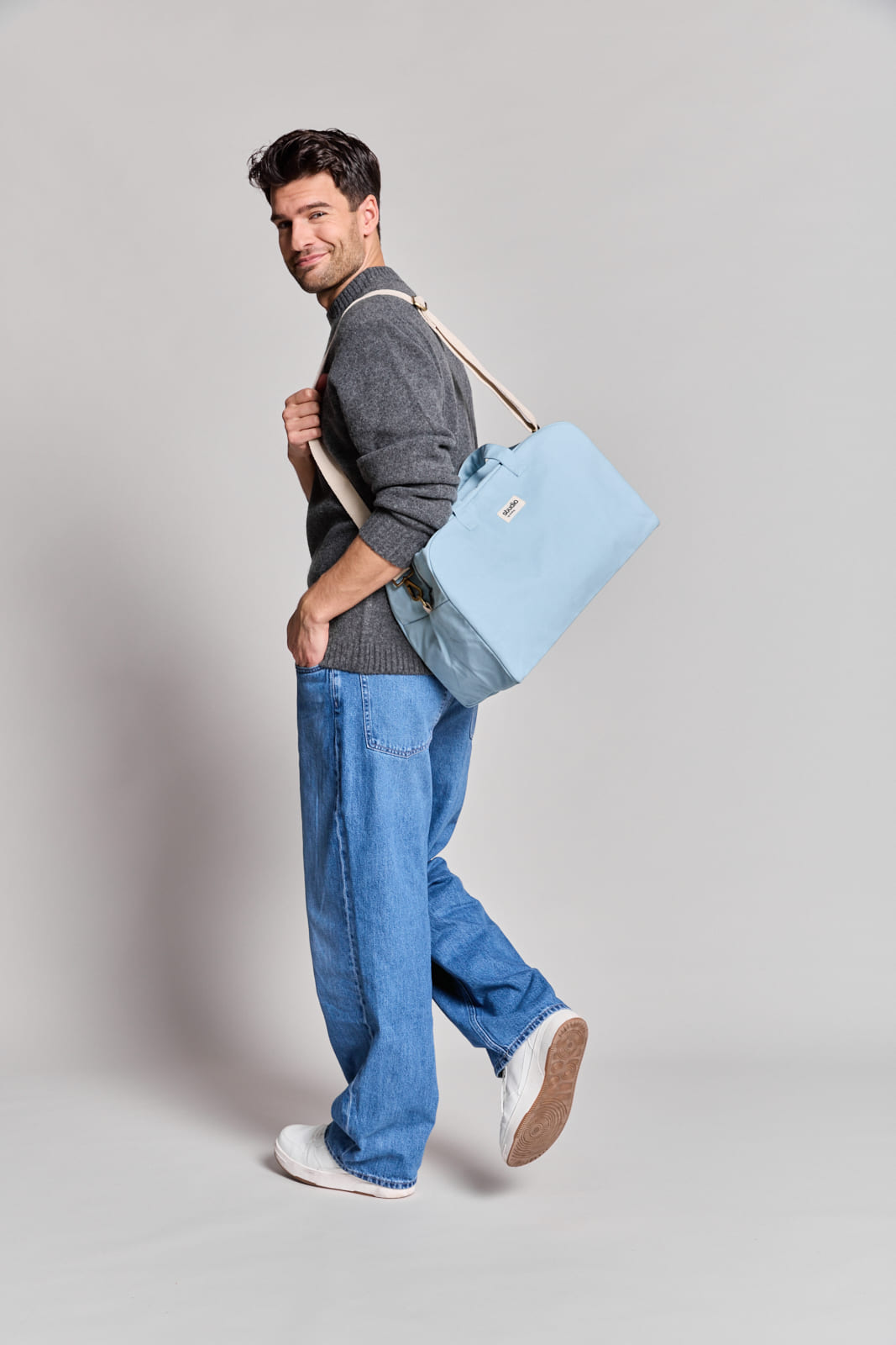 Sac bowling Hugo Azur